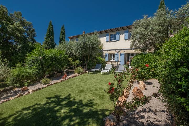 Location de vacances pour 4 personnes, avec jardin et balcon à La Motte - 2