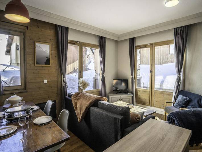 Chalet pour 6 personnes, avec piscine et balcon, adapté aux familles à Val Thorens - 2