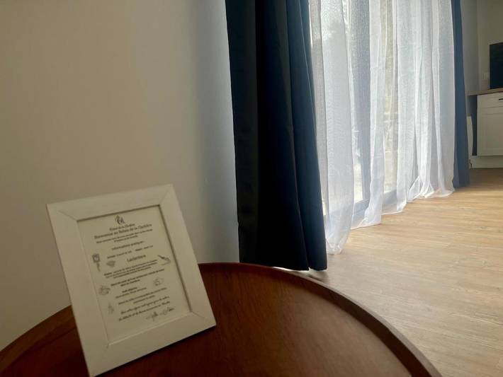 Location de vacances pour 2 personnes, avec terrasse ainsi que piscine et vue à Falleron - 3