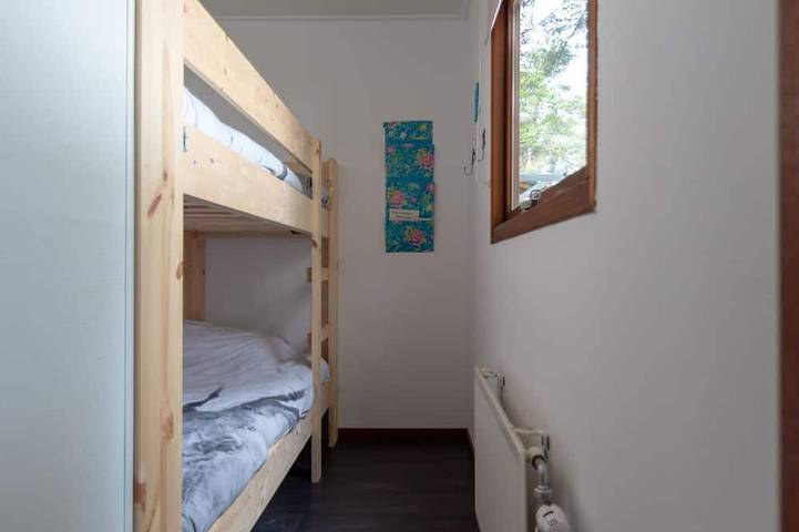 Veluwe Apeldoorn: geräumiges komfortables Chalet + Garten - schöner kinderfreundlicher Park in Veluwe