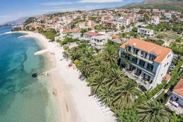 Villa für 16 Personen, mit Garten und Balkon in Split-Dalmatien