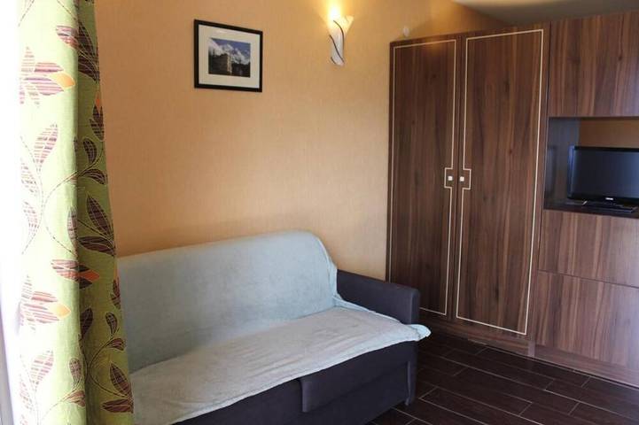 Ganze Wohnung, Ground floor, view valley, swimming pool, hammam, terrace, parking, tv, 27m², Pra Loup in Jausiers, Nationalpark Mercantour