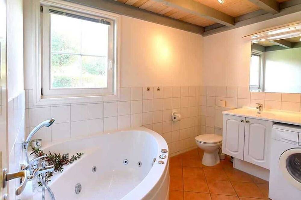 Ganze Wohnung, Kolumbus Xl Balkon inkl. Nebenkosten im Ferienpark - Ferienpark Scharmützelsee in Storkower See, Wendisch Rietz