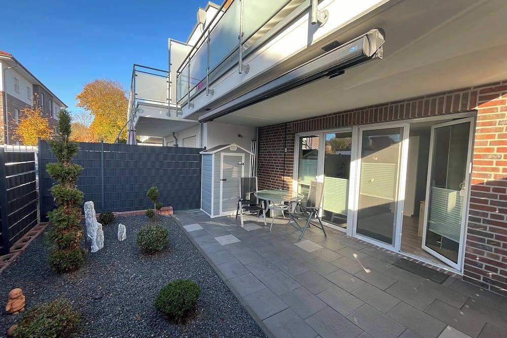 Ganze Wohnung, Moderne helle Ferienwohnung in Bad Zwischenahn - direkt am Zwischenahner Meer in Rostrup, Bad Zwischenahn