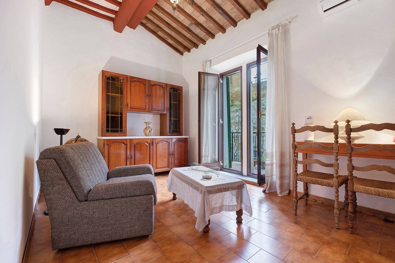 Ganze Wohnung, Apartment „La Casetta Della Cittadella“ mit Balkon, Wlan und Klimaanlage in Pitigliano, Grosseto Provinz