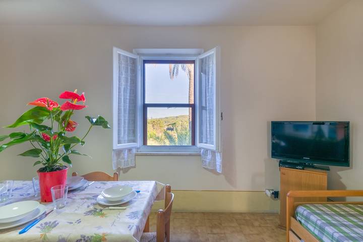 Appartamento intero, Trilocale con giardino – Appartamento Cm6 in Gli Alzi, Campo nell'Elba