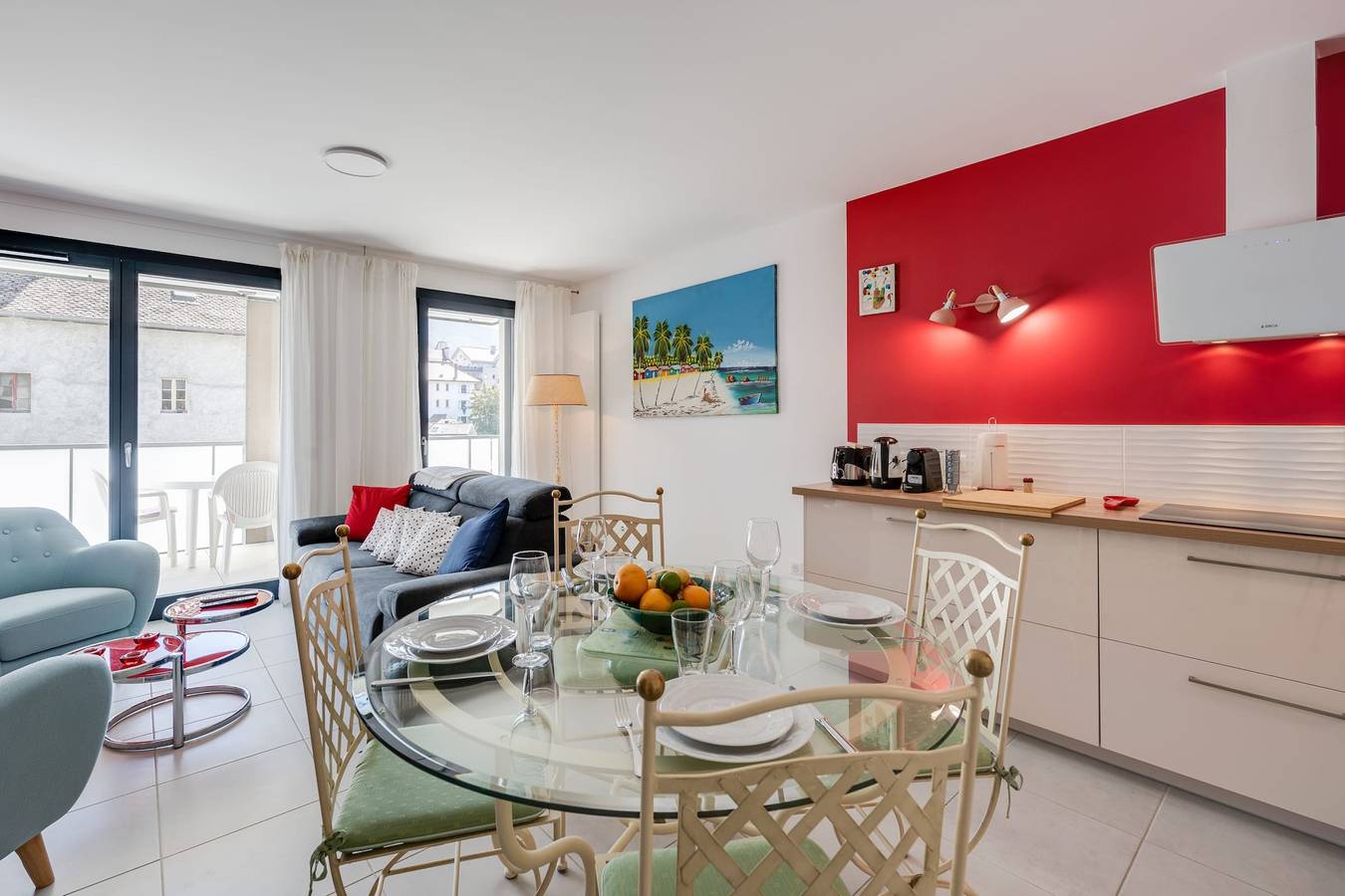 Entire holiday apartment, Emergence - Apartment 1 bedroom 2-4 pers. Garage and Terrace in Annecy, Annecy region