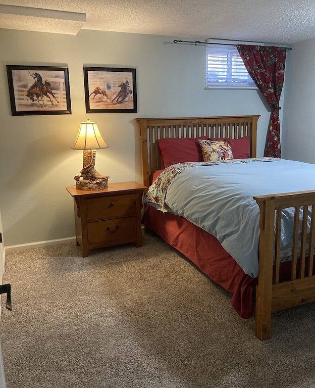 Ganze Wohnung, Country Living Private Apt w/Mini Petting Zoo in Centennial, Arapahoe County