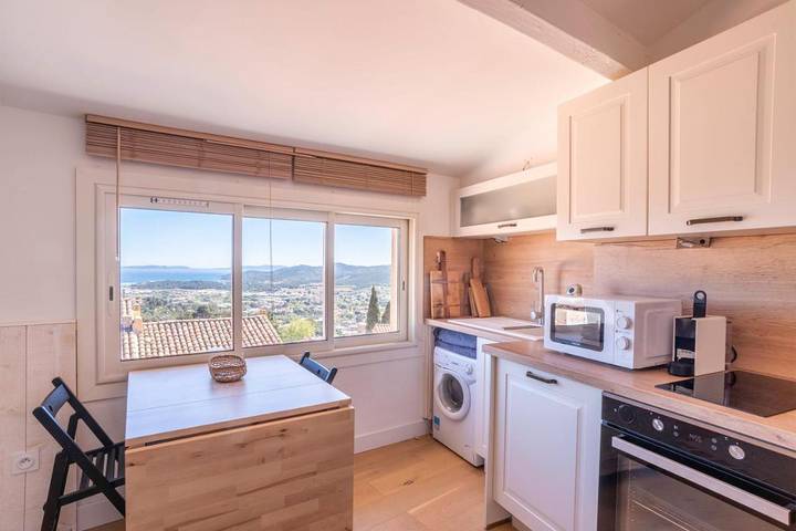 Gîte pour 4 personnes dans Office De Tourisme De Bormes Les Mimosas - Le Port - 3