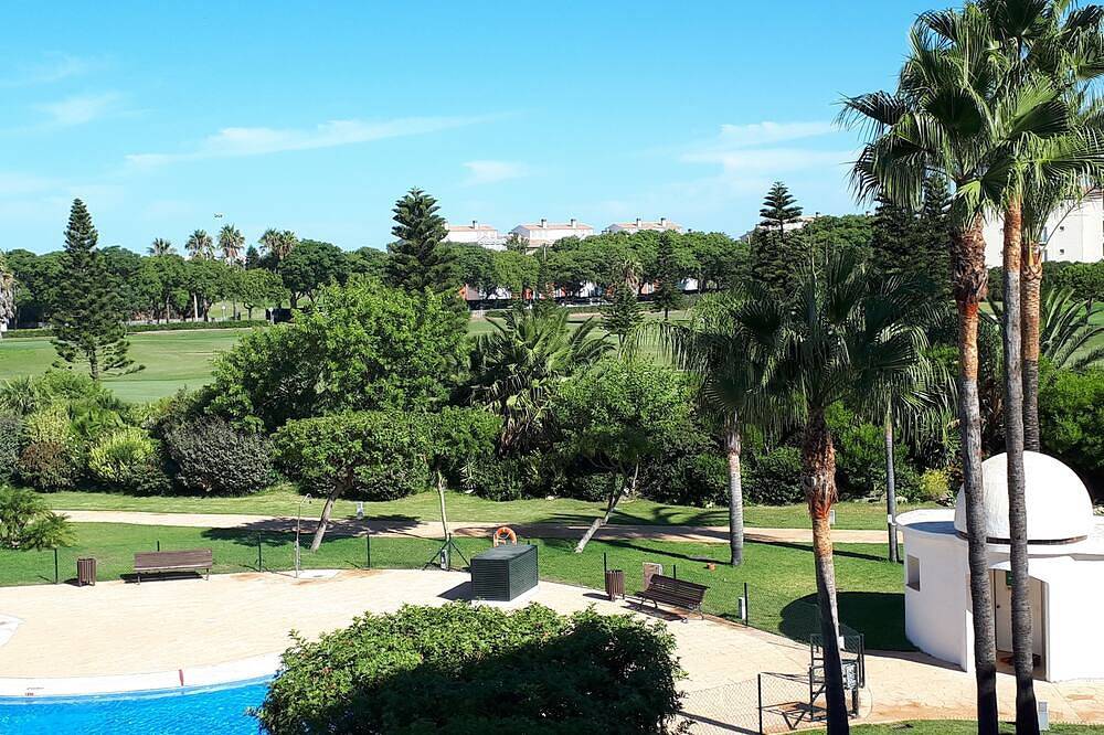 Apartamento entero, Apartamento con Ac en Costa Ballena en campo de golf a 10 min de playa in Costa Ballena, Rota 