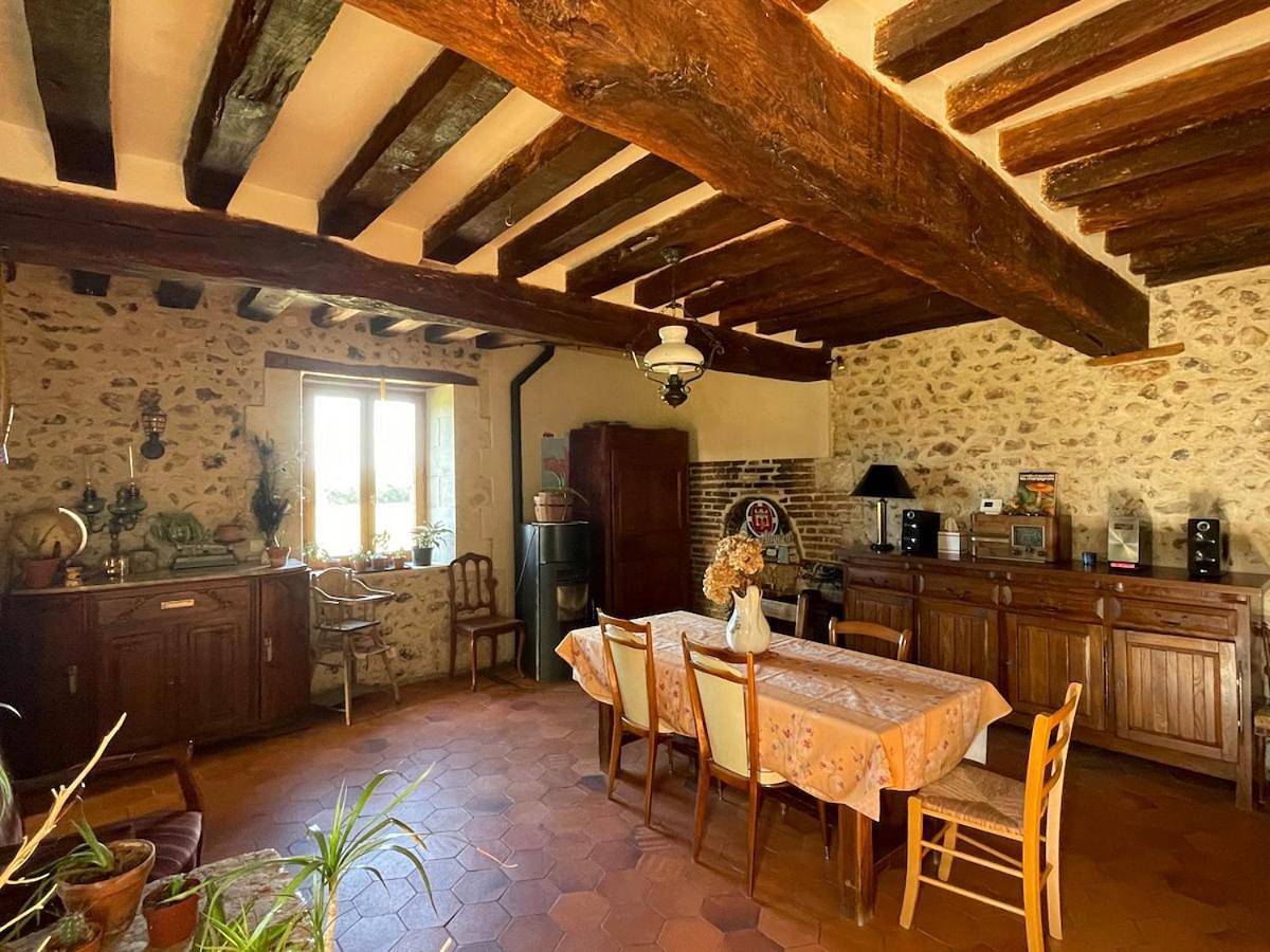 Gîte à La ferme, Le Vivier in Saint-Hilaire-sur-Yerre, Région de Châteaudun