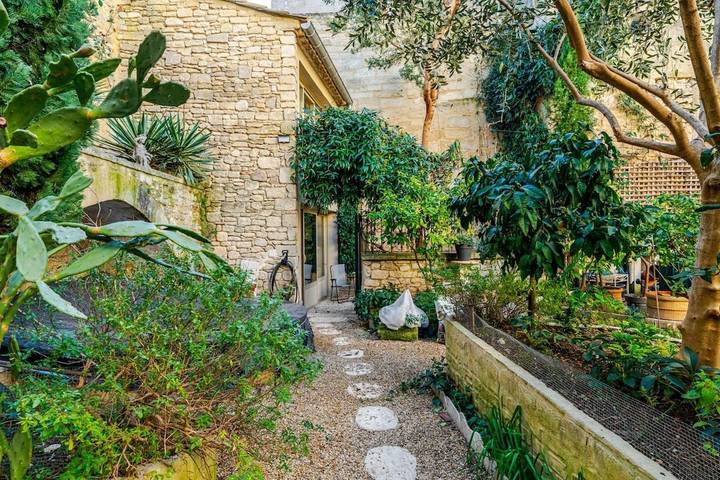 Appartement de vacances pour 6 personnes, avec jardin