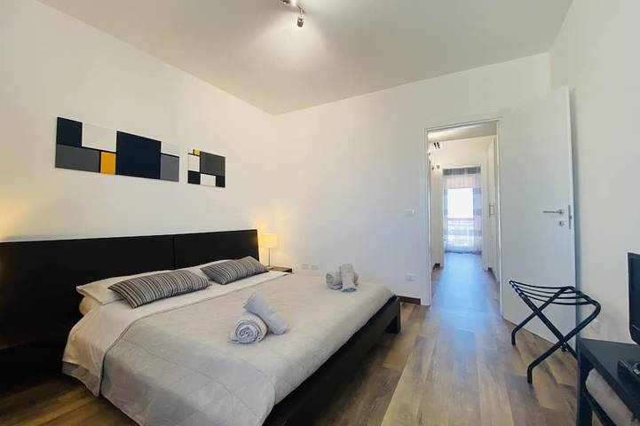 Apartamento entero, Venice Ca 'Sole, gran apartamento nuevo in Mestre, Venecia