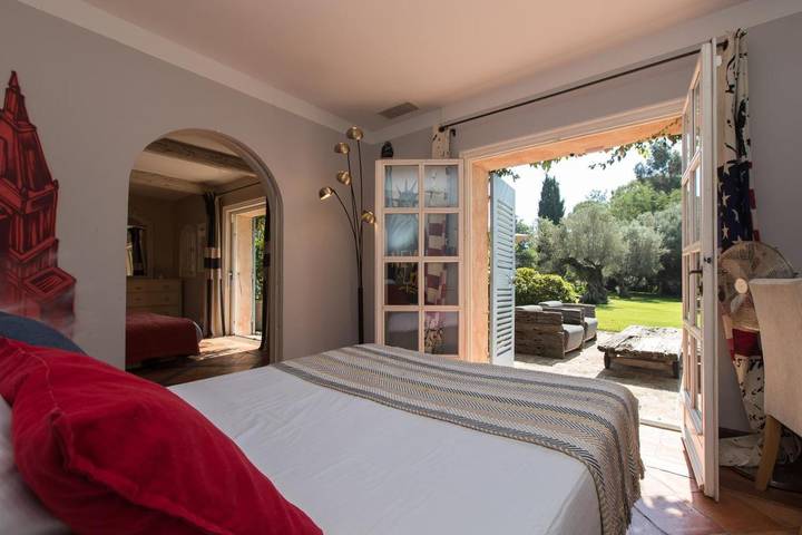Maison d’hôte pour 8 personnes, avec piscine et jardin à Gassin - 4