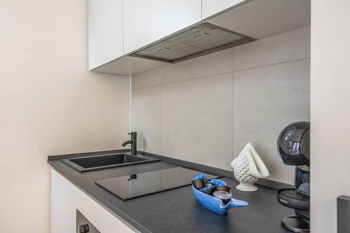 Appartement entier, Maison de vacances 'Calcagno Home' avec terrasse privée, Wi-Fi et climatisation in Milazzo, Province de Messina