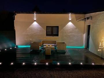 Villa pour 4 personnes, avec sauna ainsi que jardin et jacuzzi dans l' Aisne