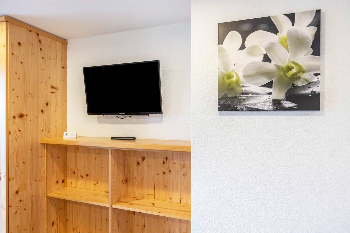 Speckhuisli – Mettmablick with Balcony, Breakfast, Sauna, Mountain View, Guesthouse in Grafenhausen, Southern Black Forest