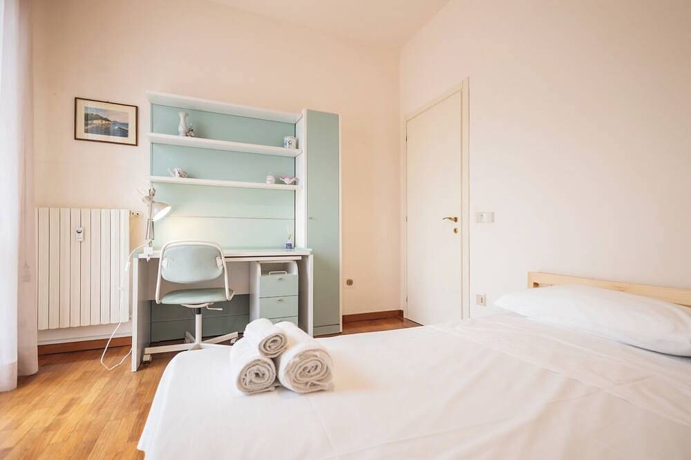 Appartamento intero, \"Royale Melody elegante e spazioso appartamento situato nei pressi del centro in Ravenna, Provincia di Ravenna