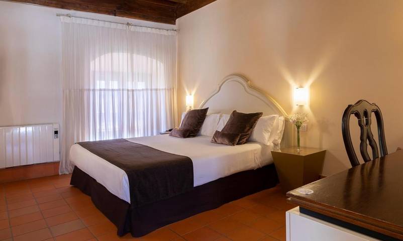 Hotel para 2 personas, con jardín - 1