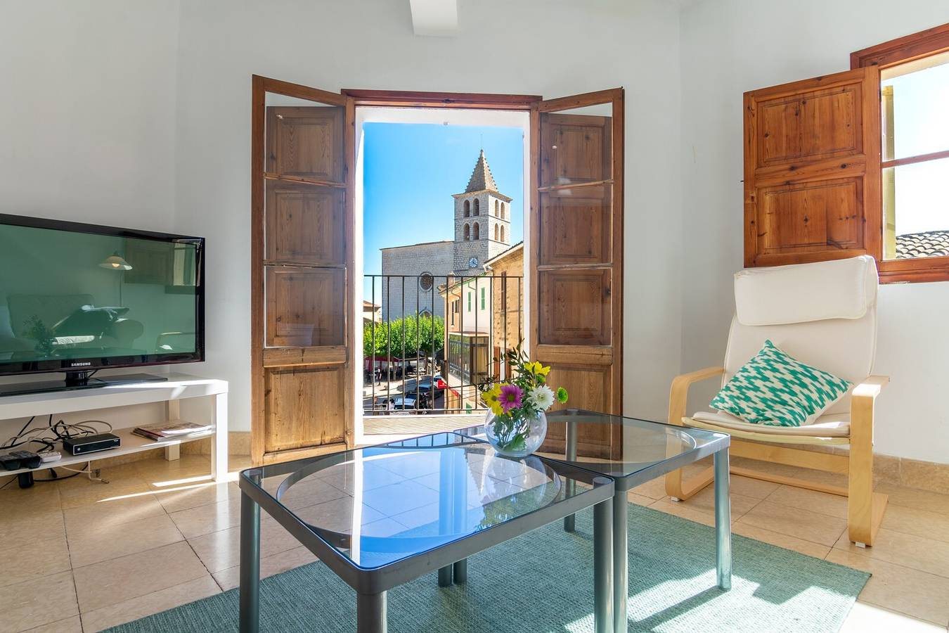Apartamento entero, Apartamento 'Maca Sol' con terraza privada, Wi-Fi y aire acondicionado in Campanet, Interior de Mallorca