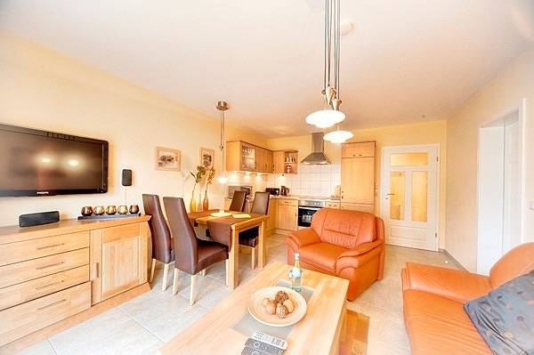 Ganze Ferienwohnung, Villa Carpe Diem, Fw 3 in Ostseebad Zingst, Zingst