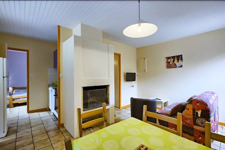 Gîte pour 5 personnes, avec jardin ainsi que piscine et terrasse, animaux acceptés en Gironde - 3