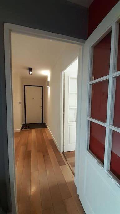 Appartement entier, Two-Bedroom Apartment in Annemasse, Région de Saint-Julien-en-Genevois