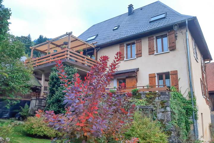Gîte pour 5 personnes, avec jardin, animaux acceptés à Saint-Pierre-d'Entremont - 2
