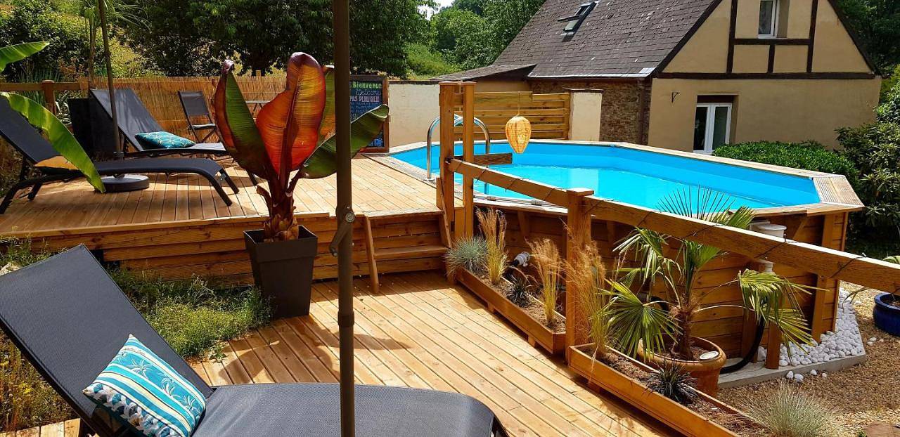 Two-Bedroom House in Guégon, Région de Pontivy