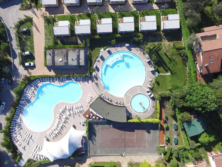 Bungalow für 6 Personen, mit Pool und Garten sowie Kinderpool und Whirlpool in Manerba del Garda - 2