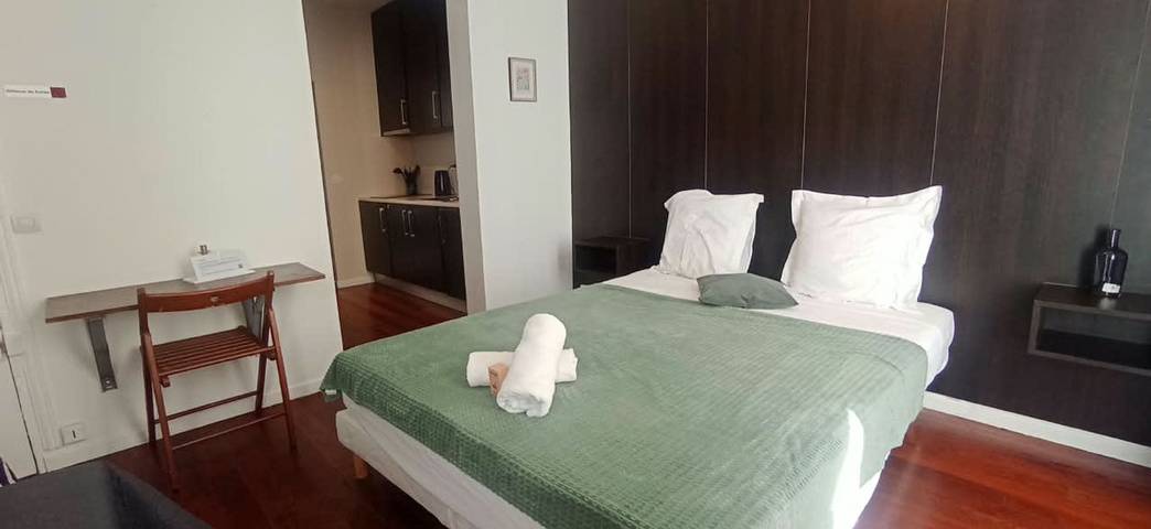 Gîte pour 3 personnes dans Theatre De La Tour