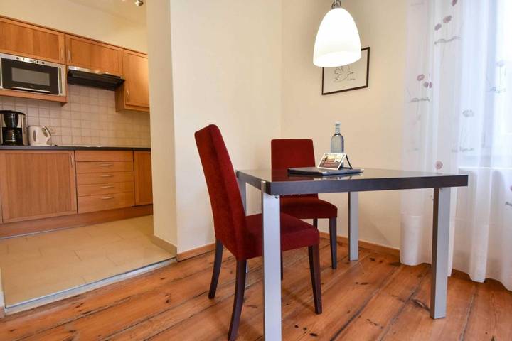 Ferienwohnung für 2 Personen, mit Balkon in Heringsdorf - 2