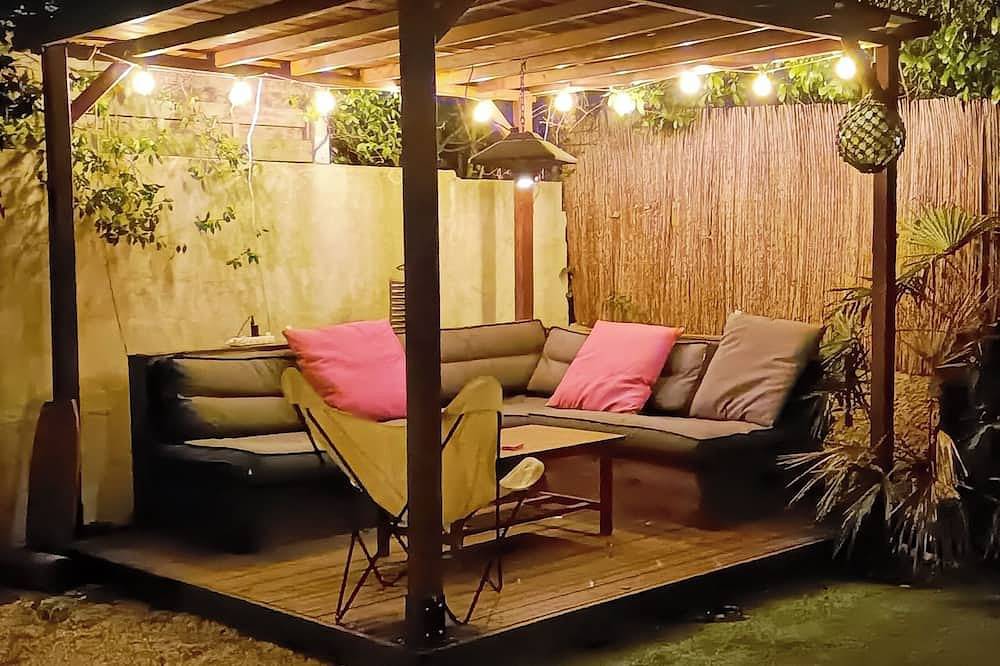 Villa provençal 110 m² 8 pers close to calanques, inflatable jacuzzi. in Ensuès-la-Redonne, Mittelmeerküste (Frankreich)