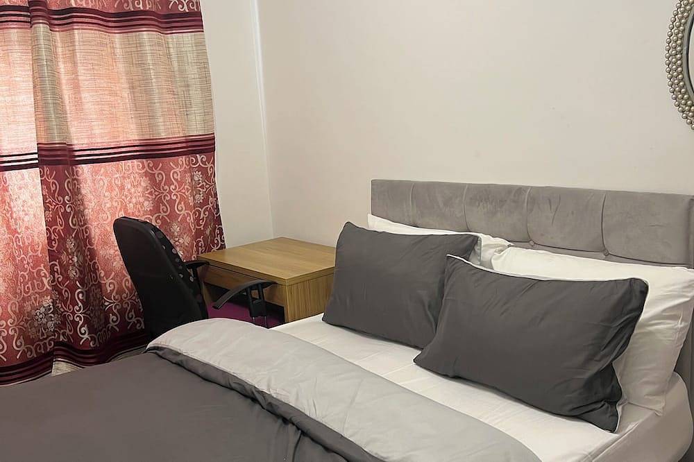 Your cosy, family-friendly space is the perfect getaway! with modern amenities in Northampton, Northamptonshire