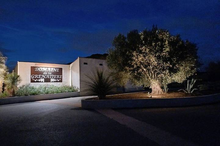 Chalet for 6 people, with pool and garden as well as terrace - 1