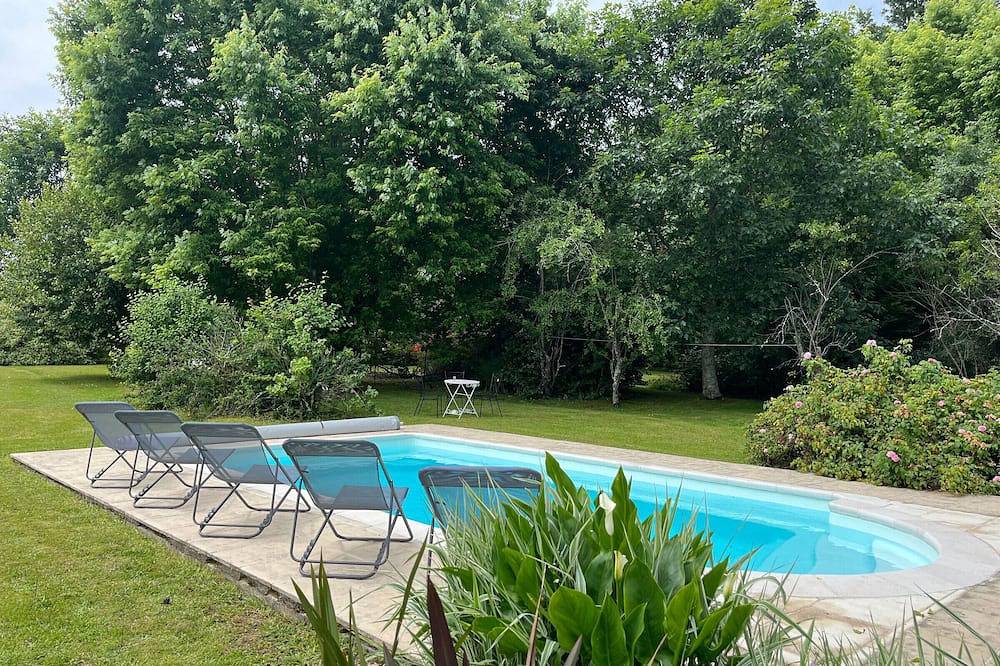 Renoviertes Ferienhaus mit Pool, großem Garten und barrierefreiem Zugang im Herzen der Natur in Tilly (Indre), Le Blanc und Umgebung