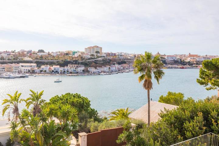 Casa rural para 8 personas, con balcón además de vistas y piscina en Maó - 2