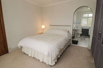 Cottage for 11 People in Dyffryn Ardudwy, Gwynedd, Photo 3