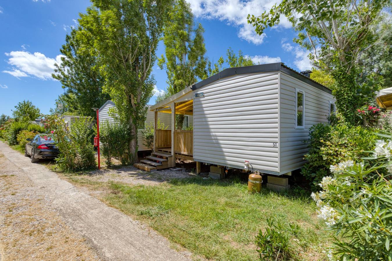 Bungalow met privézwembad, privéterras en airconditioning in La Tamarissière, Agde