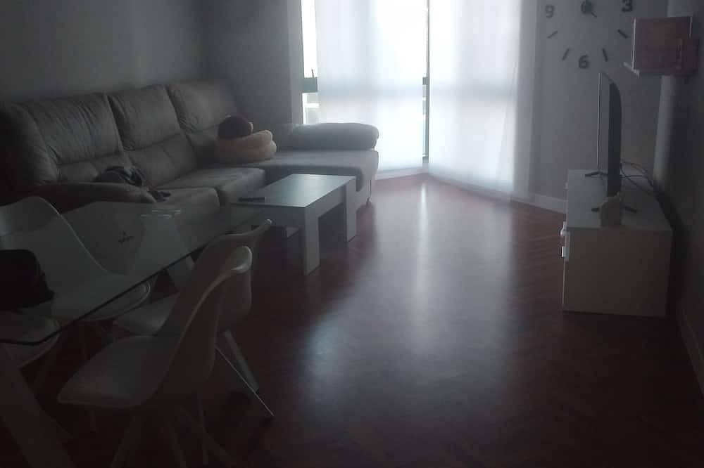 Entire apartment, Piso con Terraza ,garaje y a 2 min de la Playa in Vilagarcía de Arousa, Rías Baixas