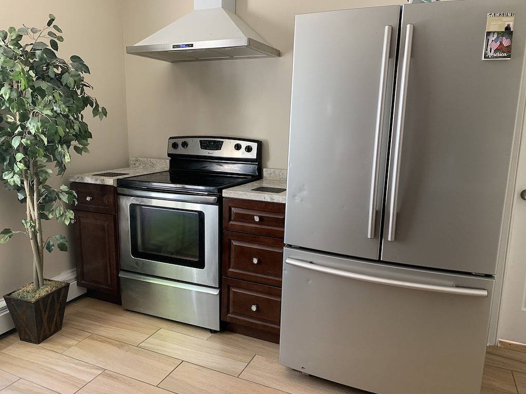 Ganze Wohnung, Schöne Wohnung direkt hinter der Stadt Pawtucket in Pawtucket, Providence County