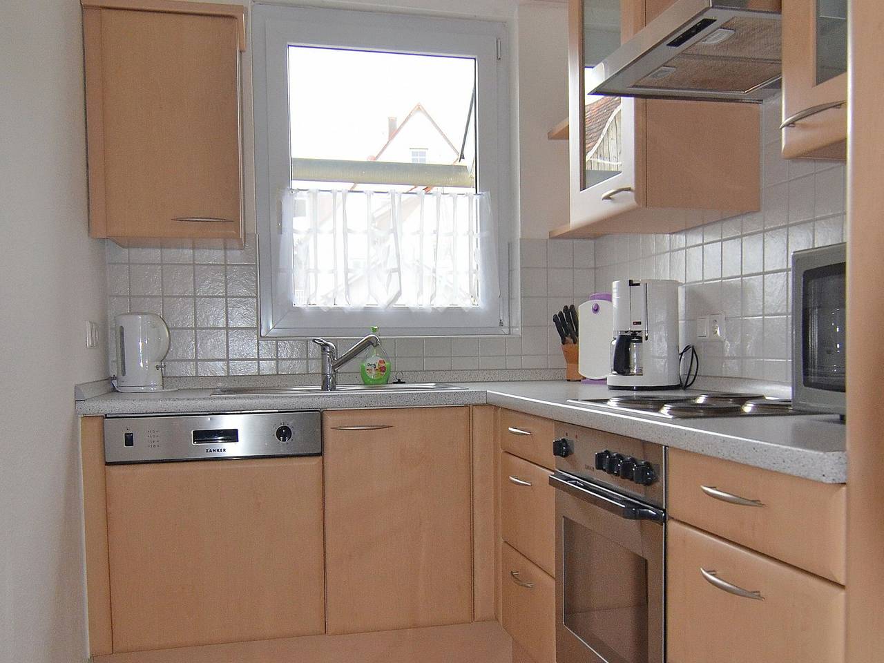 Ganze Wohnung, Ferienwohnung '1 O G' mit Seeblick, Balkon und Wlan in Bodman-Ludwigshafen, Obersee (Bodensee)