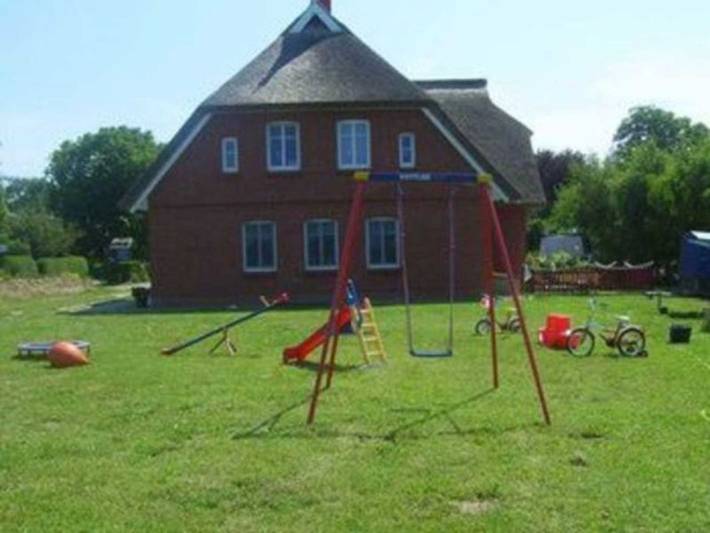Ganze Ferienwohnung, Haus Mariella - Fw Max in Niehagen, Ahrenshoop