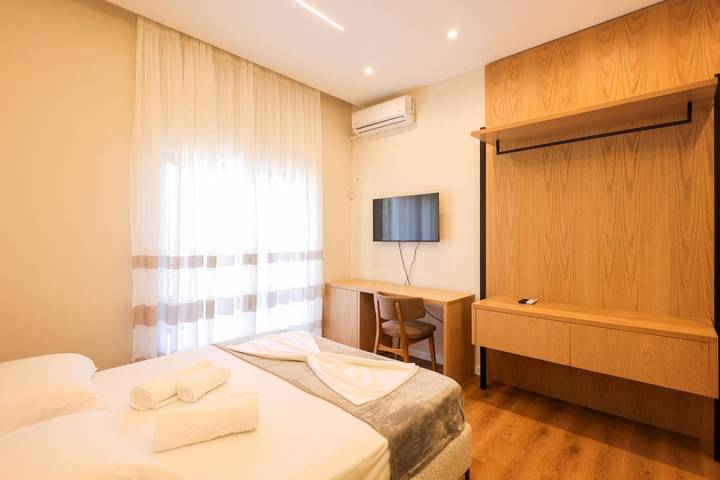Ganze Wohnung, Double Room, City View & Breakfast, Toro in Durrës, Albanien