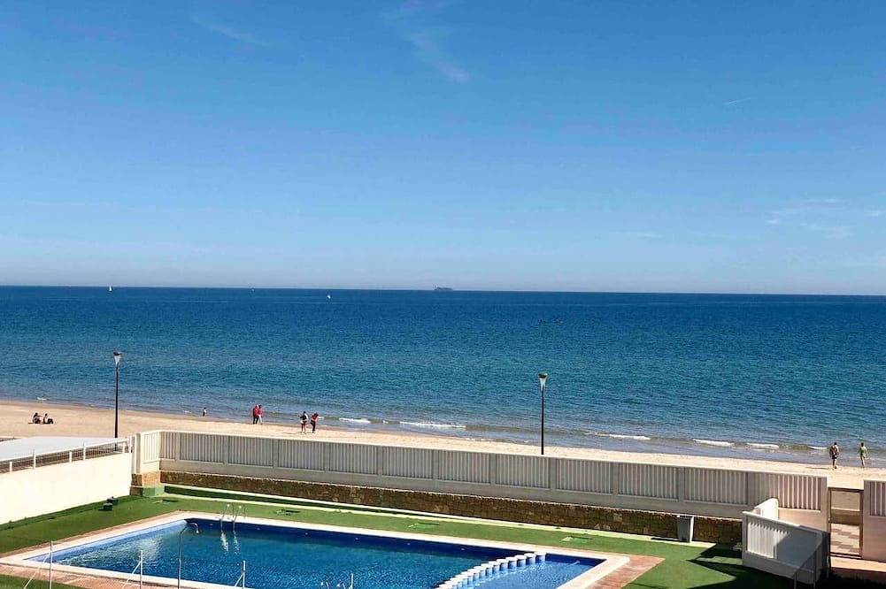 Pool and Beach View House in El Perelló (Costa de Valencia), Sueca