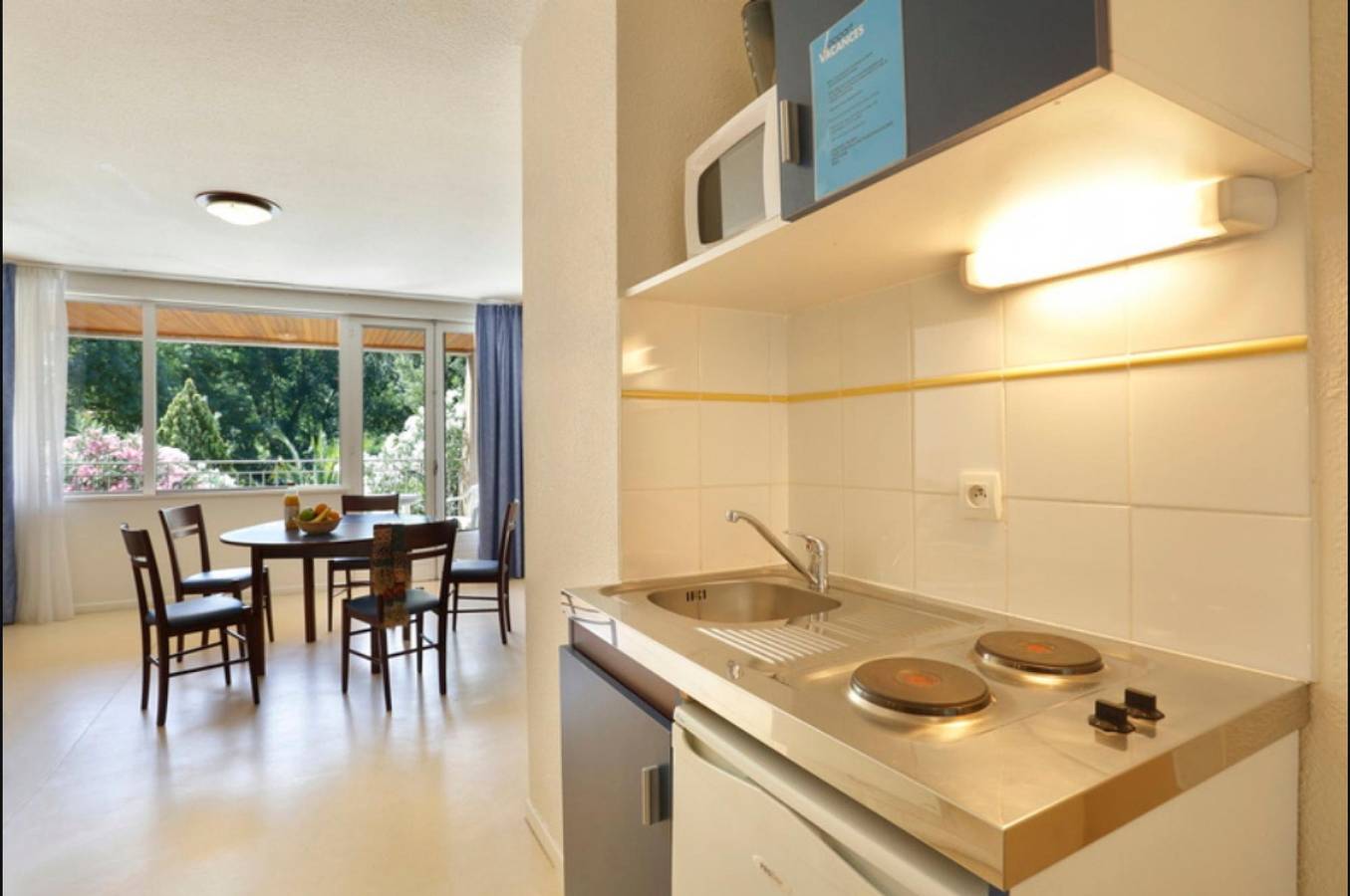 Appartement entier, Appartement de vacances pour 3 personnes in Vallon-Pont-d'Arc, Gorges de l’Ardèche