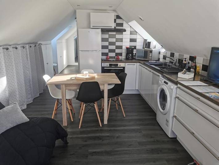 Gîte pour 6 personnes, avec jardin et jacuzzi à Le Vivier-sur-Mer - 2