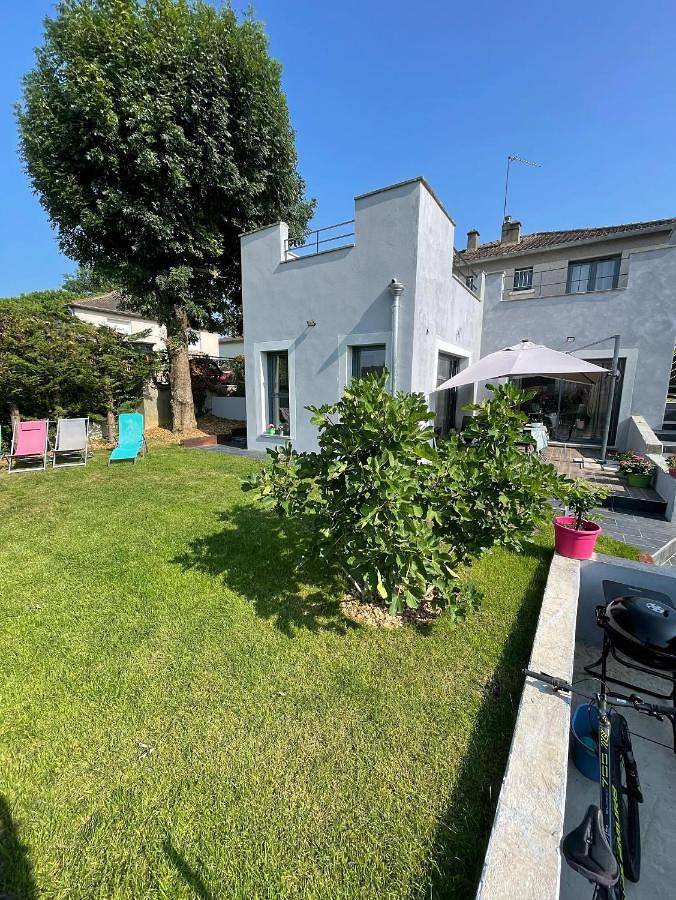 Gîte pour 2 personnes, avec jardin à Fontenay-le-Fleury - 2