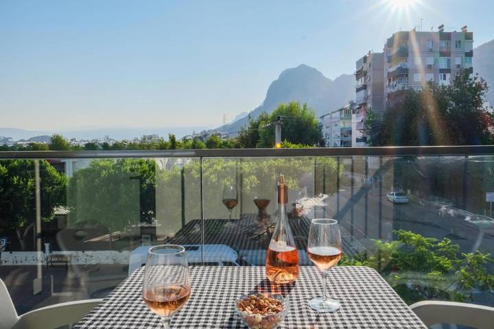 Apartament wakacyjny dla 5 osób, z ogród i widok w Antalya