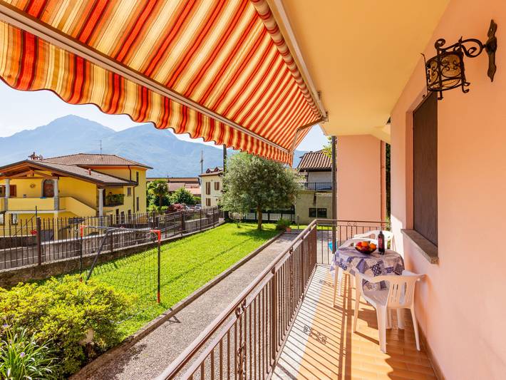 Appartement de vacances pour 4 personnes, avec Terrasse et Jardin à Dongo